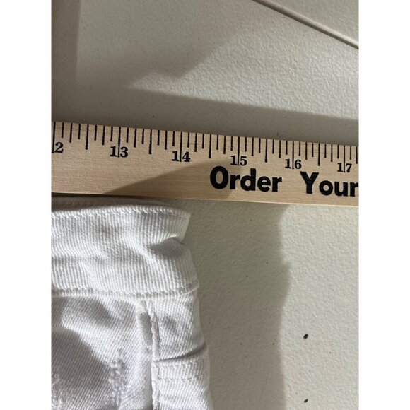 Risen Shorts Womens Size L Jeans White Distressed Frayed Summer Wear - Picture 4 of 8